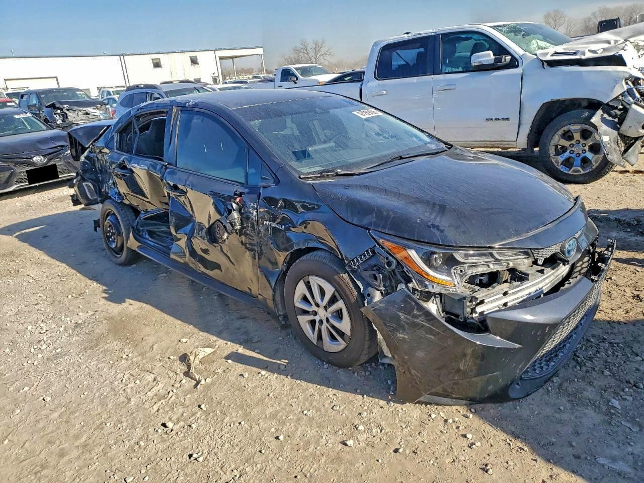 2021 TOYOTA COROLLA LE photo 7