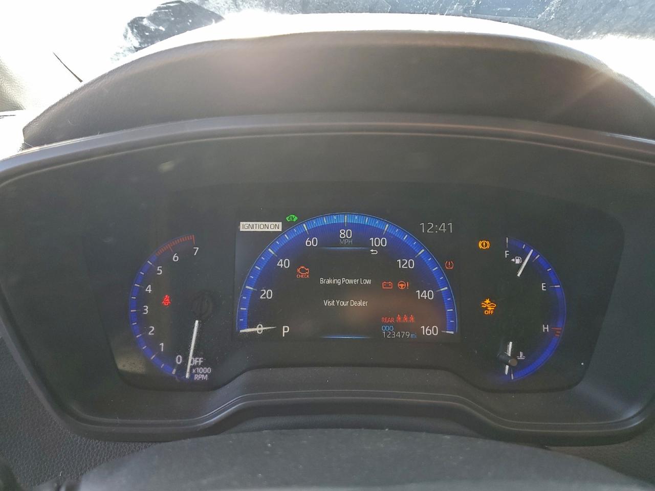 2021 TOYOTA COROLLA LE photo 17