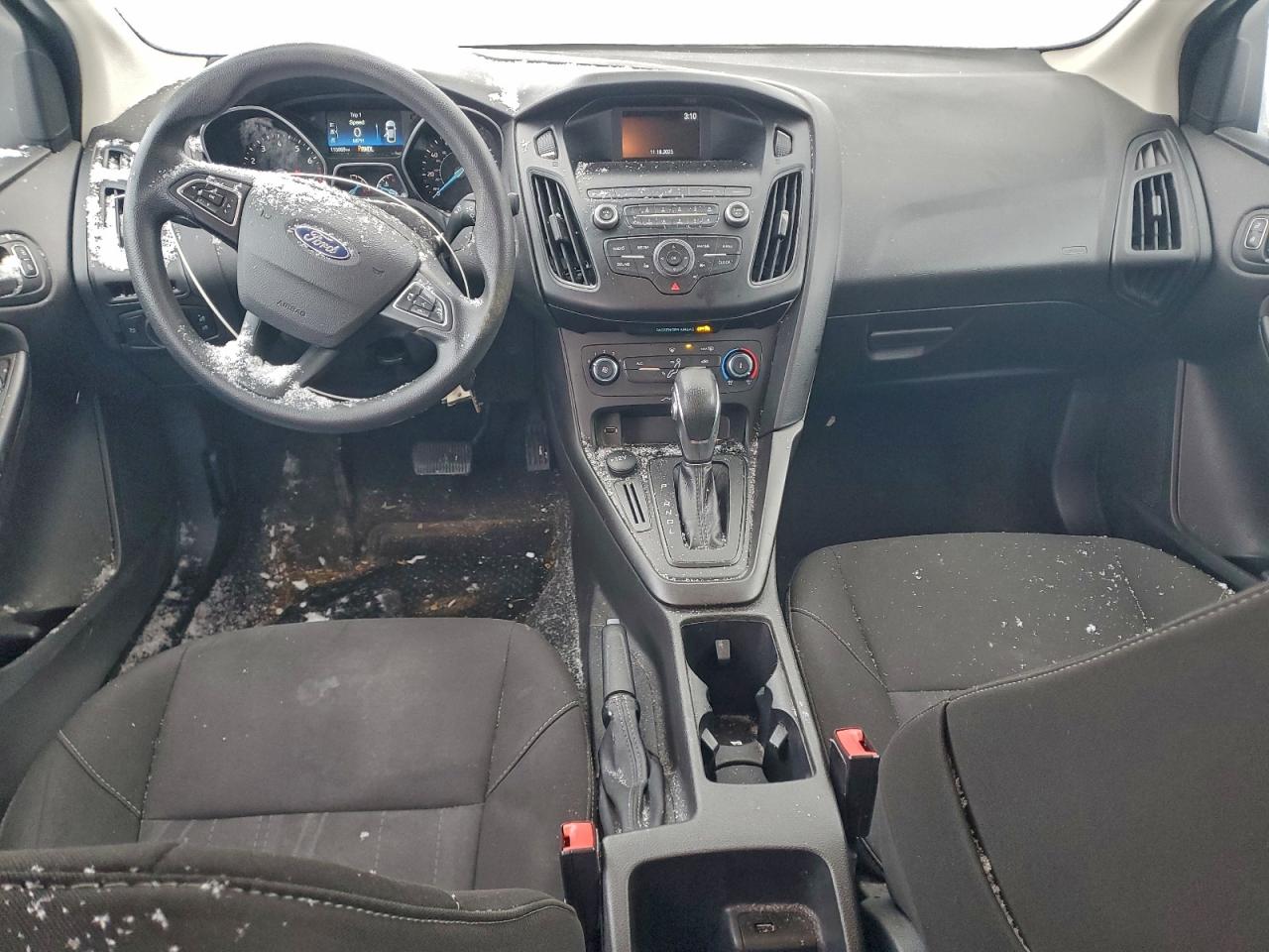 2018 FORD FOCUS S photo 8