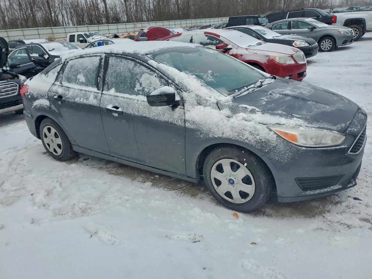 2018 FORD FOCUS S photo 4