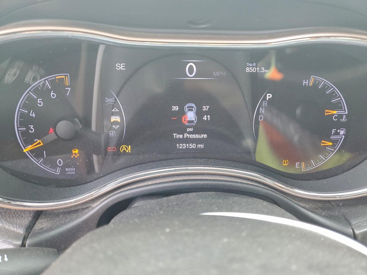 2016 JEEP GRAND CHEROKEE LIMITED photo 25