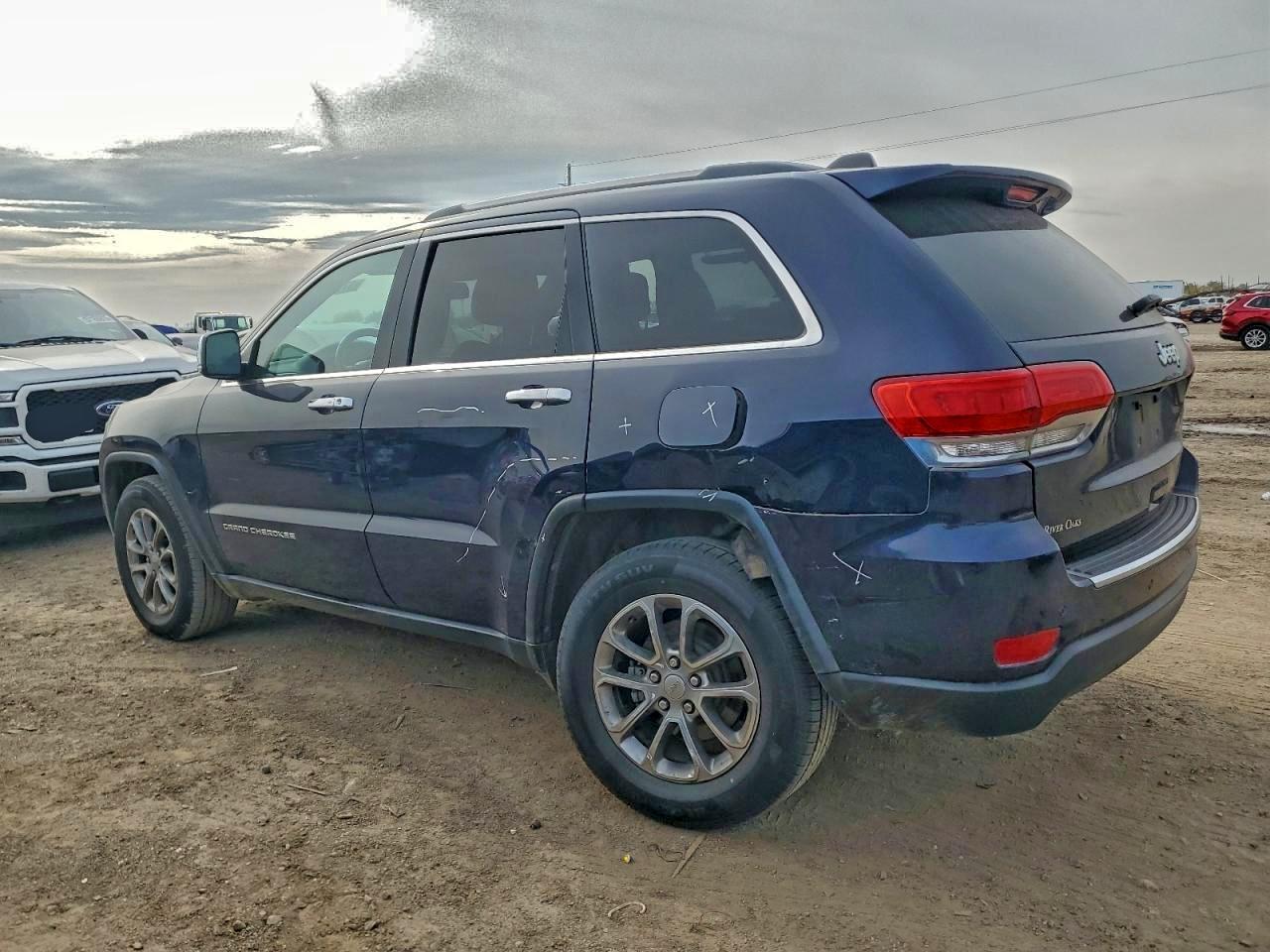 2016 JEEP GRAND CHEROKEE LIMITED photo 4