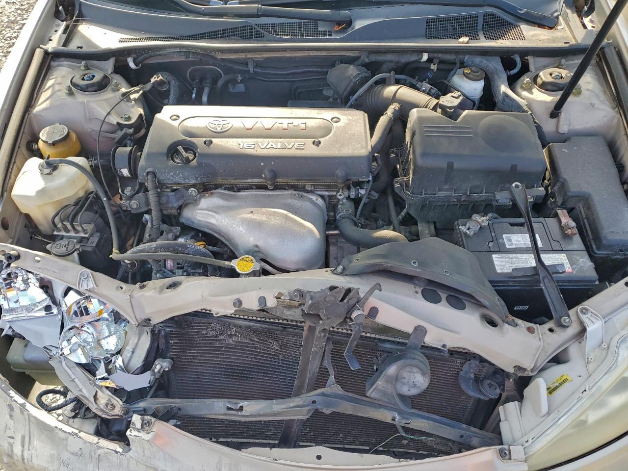 2005 TOYOTA CAMRY LE photo 21