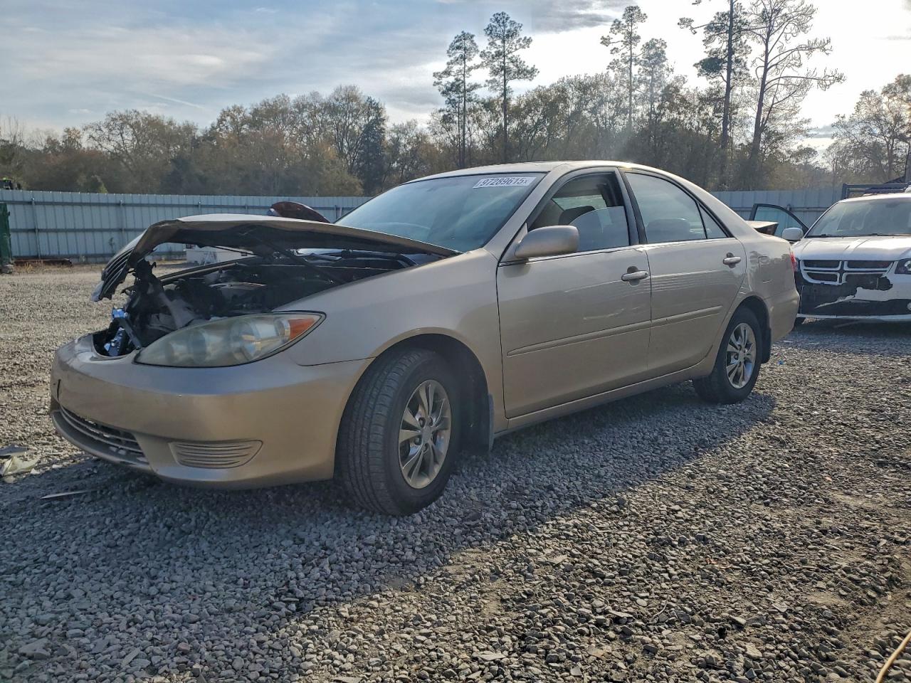 2005 TOYOTA CAMRY
