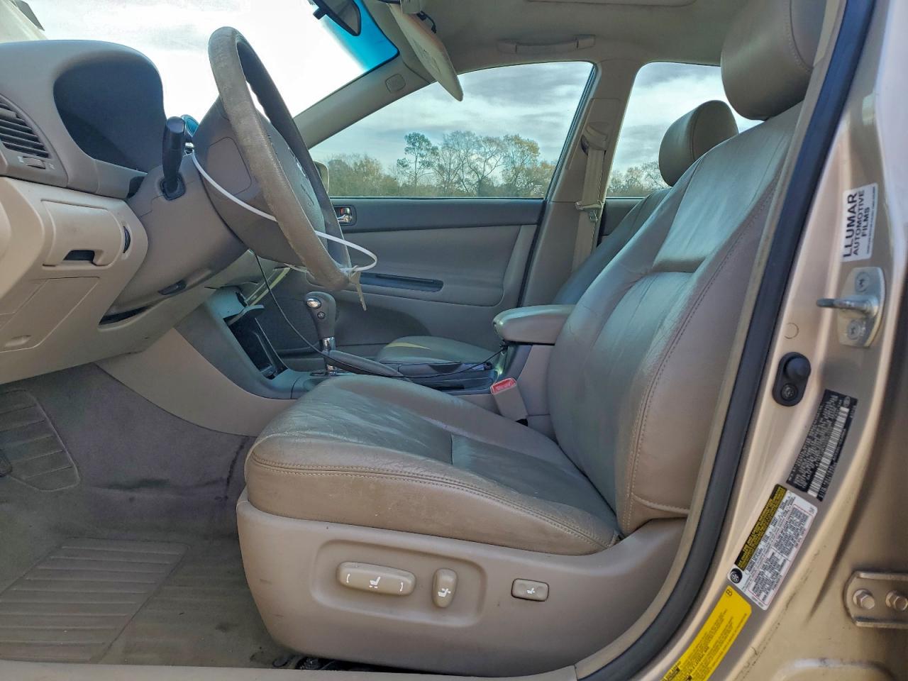 2005 TOYOTA CAMRY LE photo 13