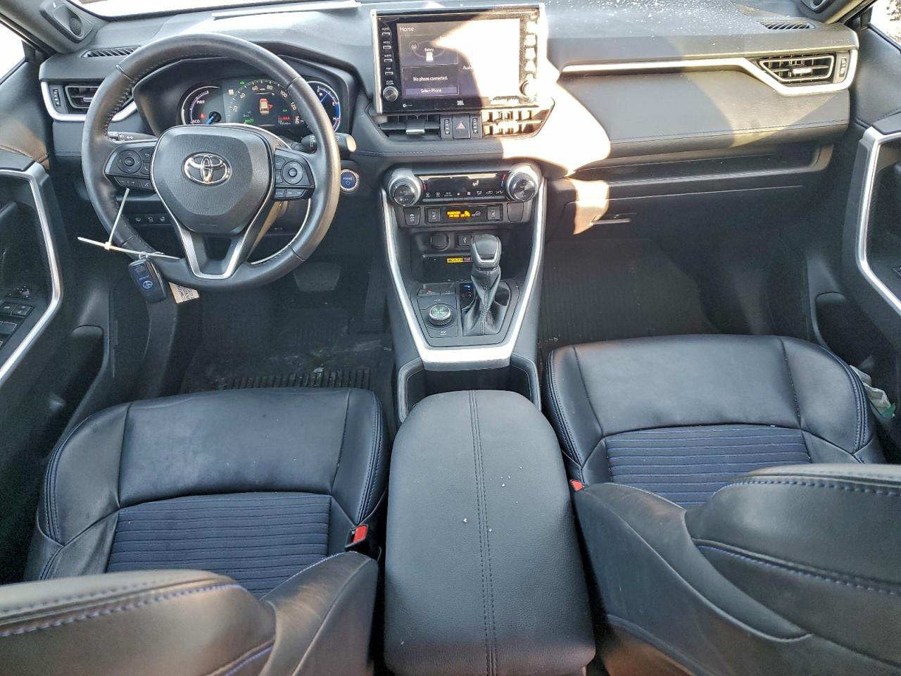 2022 TOYOTA RAV4 XSE photo 22