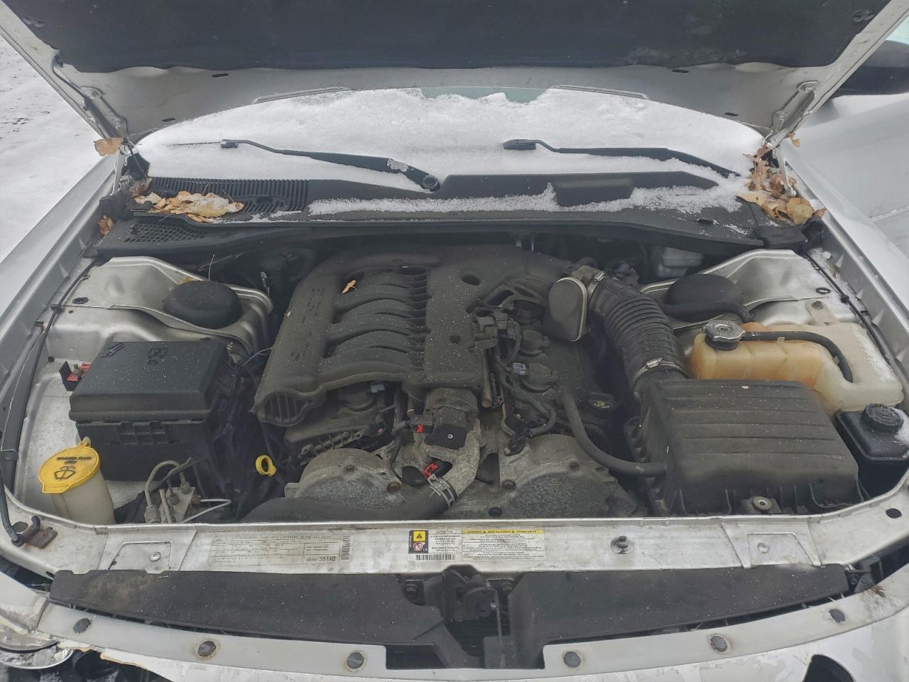 2009 DODGE CHARGER photo 31