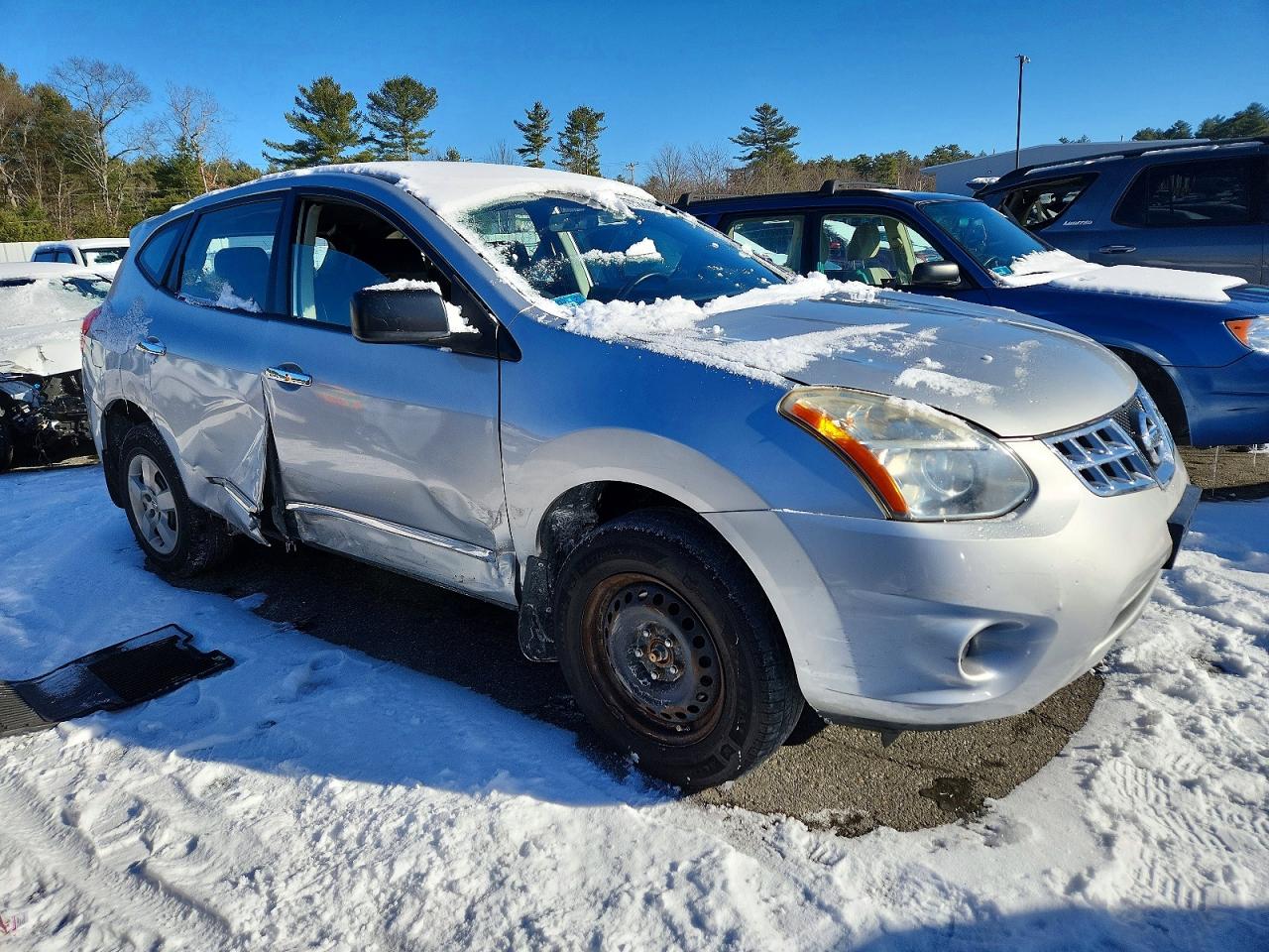 2011 NISSAN ROGUE S photo 10