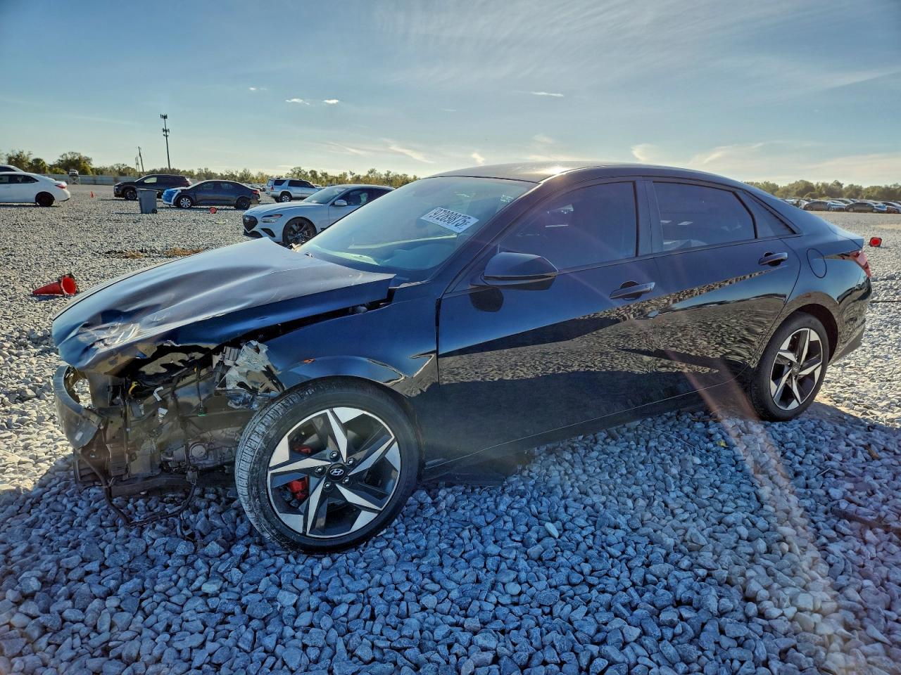 2023 HYUNDAI ELANTRA