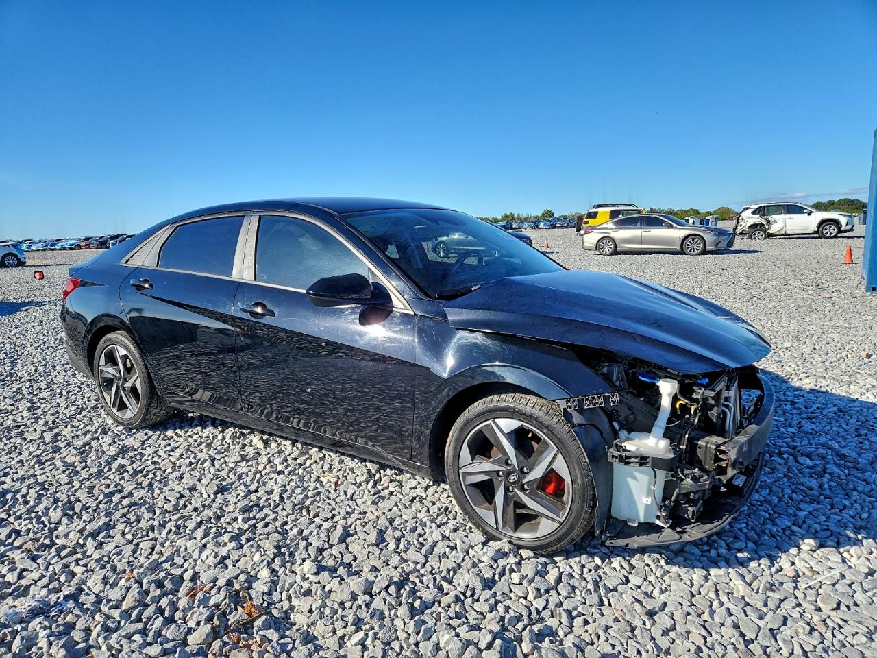 2023 HYUNDAI ELANTRA SEL photo 7