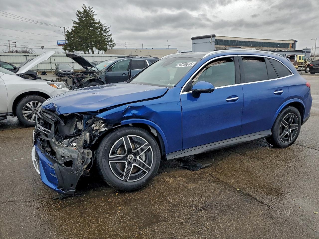 2023 MERCEDES-BENZ GLC