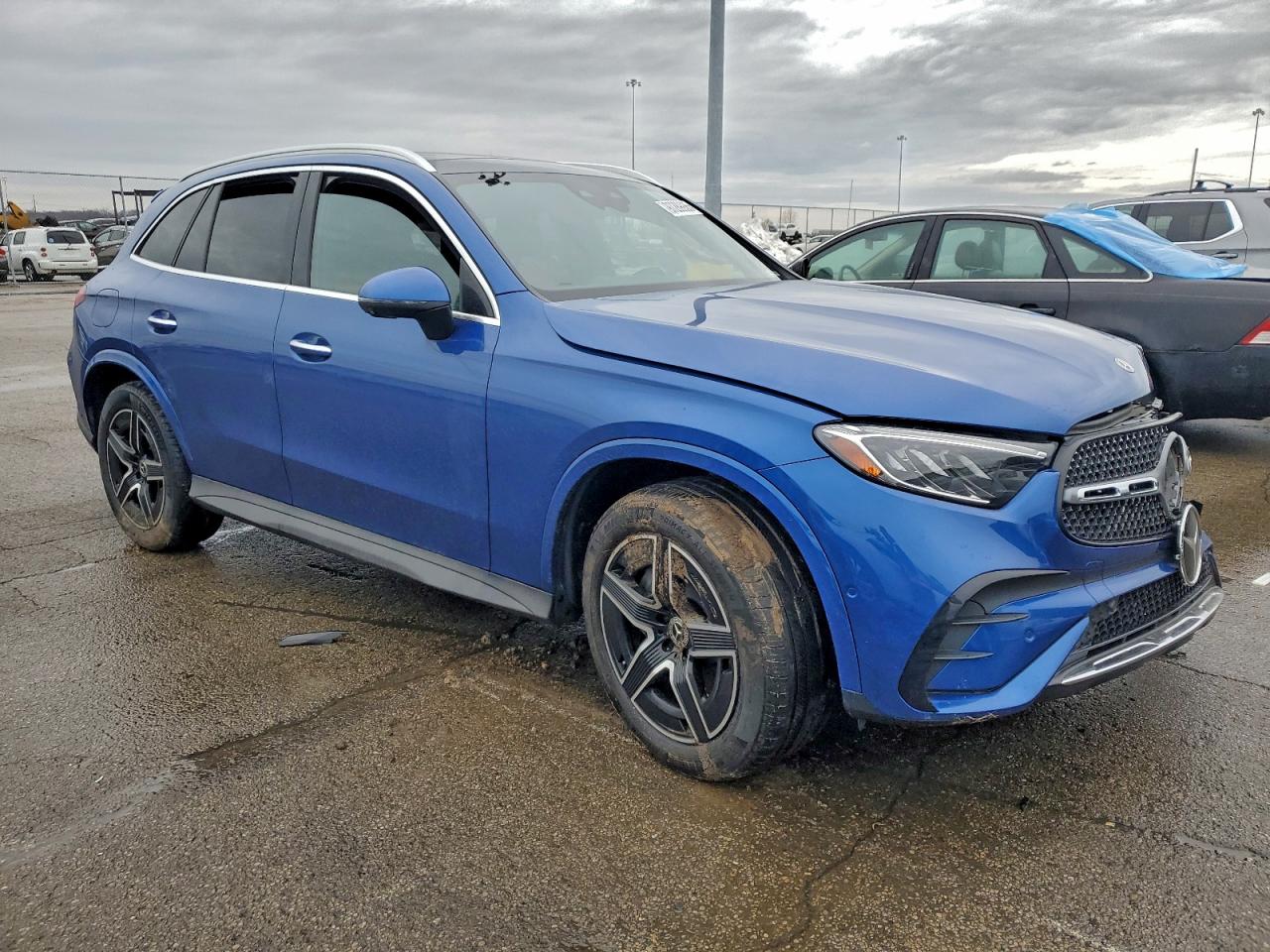 2023 MERCEDES-BENZ GLC 300 4MATIC photo 4
