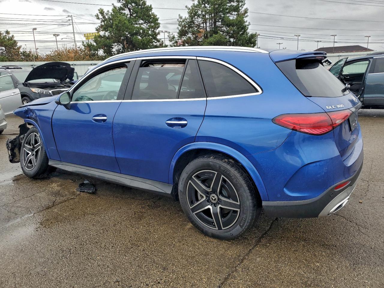 2023 MERCEDES-BENZ GLC 300 4MATIC photo 2