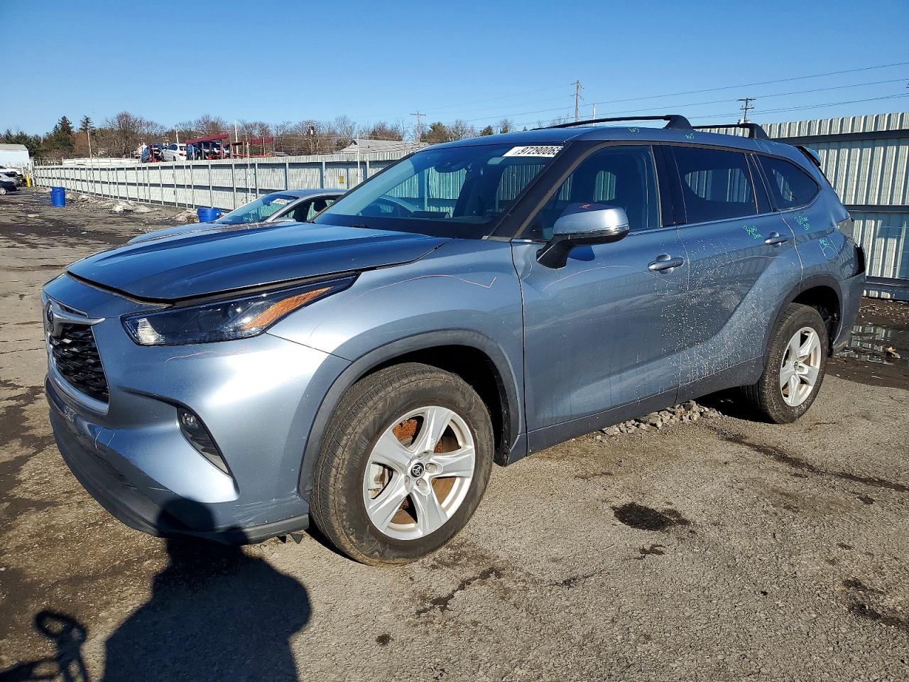 2022 TOYOTA HIGHLANDER