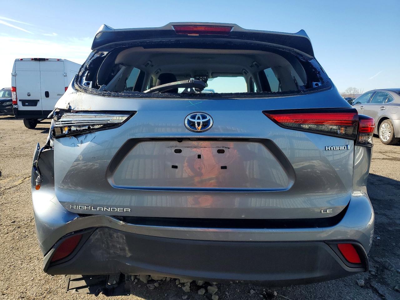 2022 TOYOTA HIGHLANDER HYBRID LE photo 16