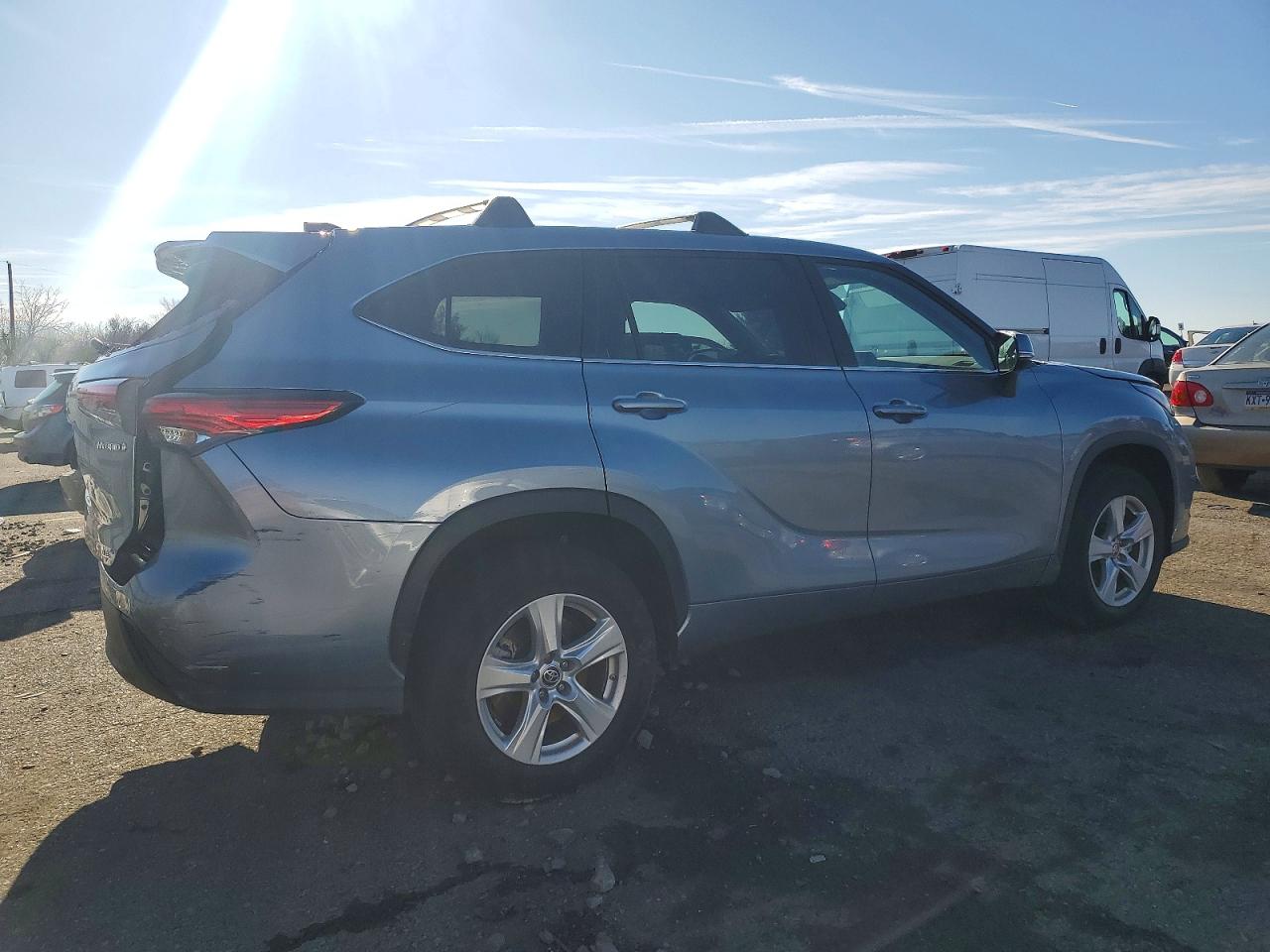 2022 TOYOTA HIGHLANDER HYBRID LE photo 7
