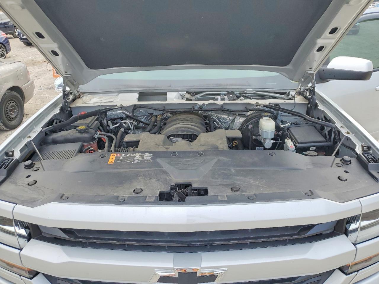 2018 CHEVROLET SILVERADO K1500 LT photo 21