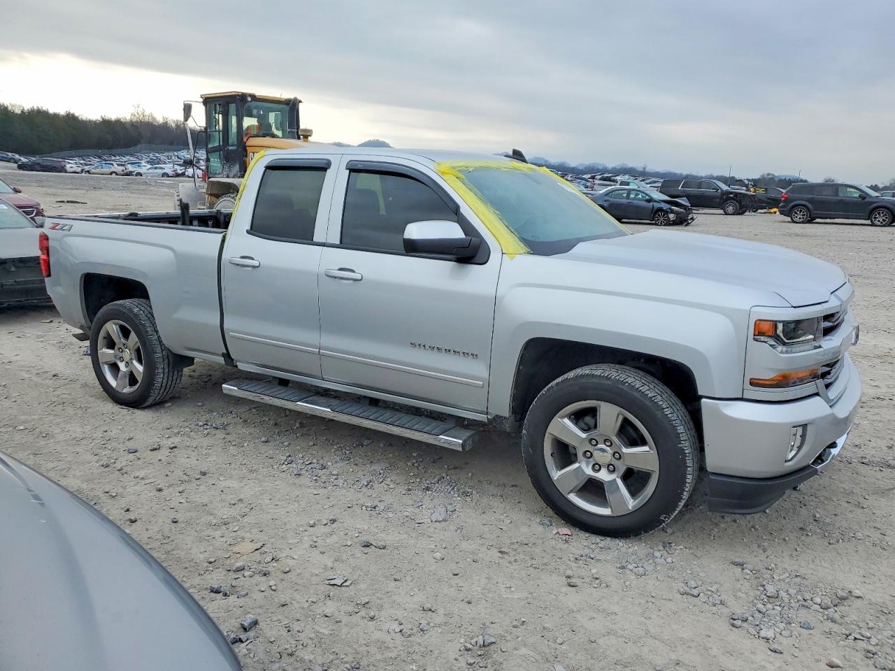 2018 CHEVROLET SILVERADO K1500 LT photo 7
