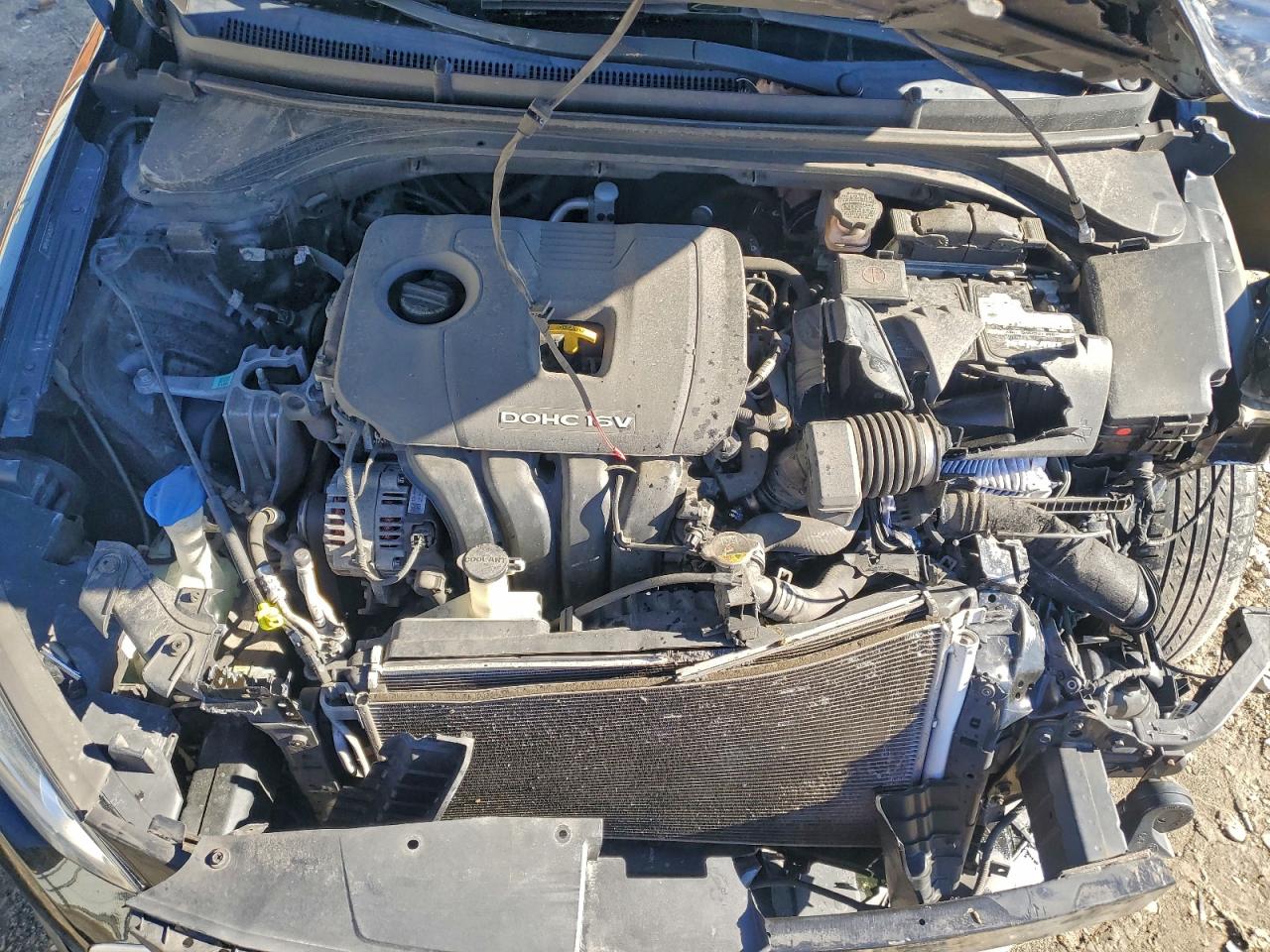 2018 HYUNDAI ELANTRA SE photo 11