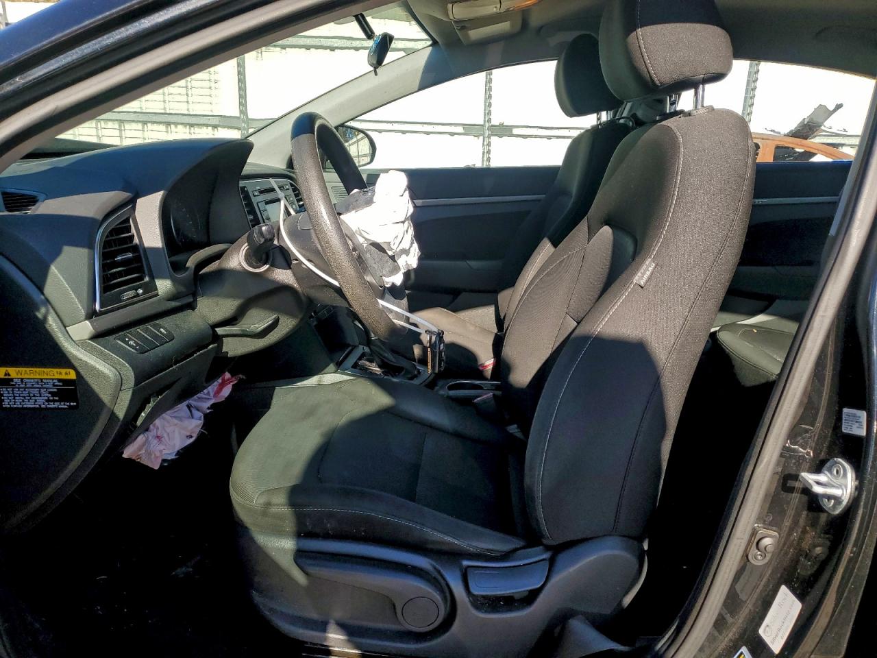 2018 HYUNDAI ELANTRA SE photo 7