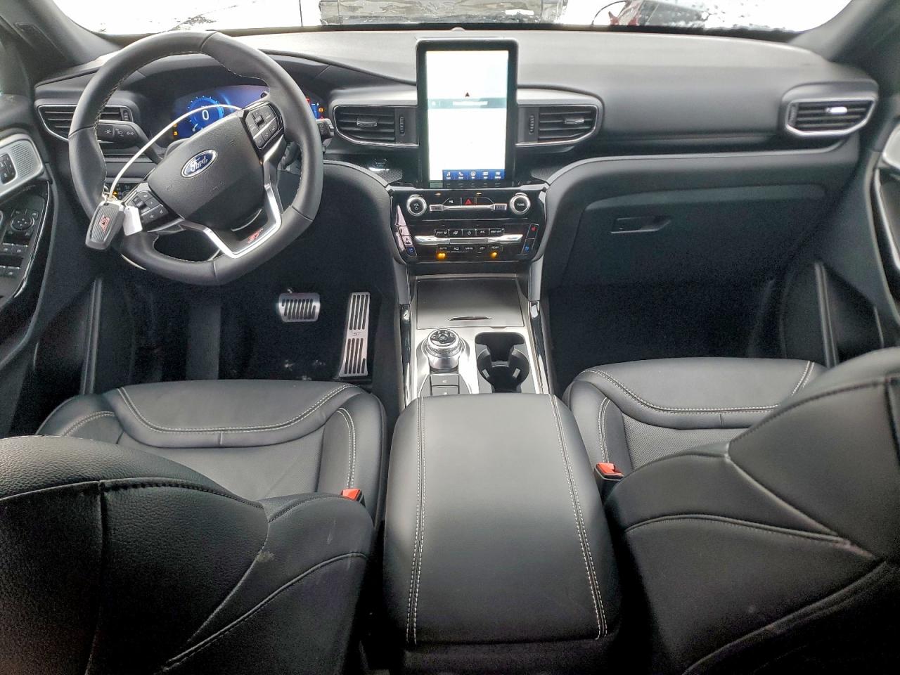 2024 FORD EXPLORER ST photo 8