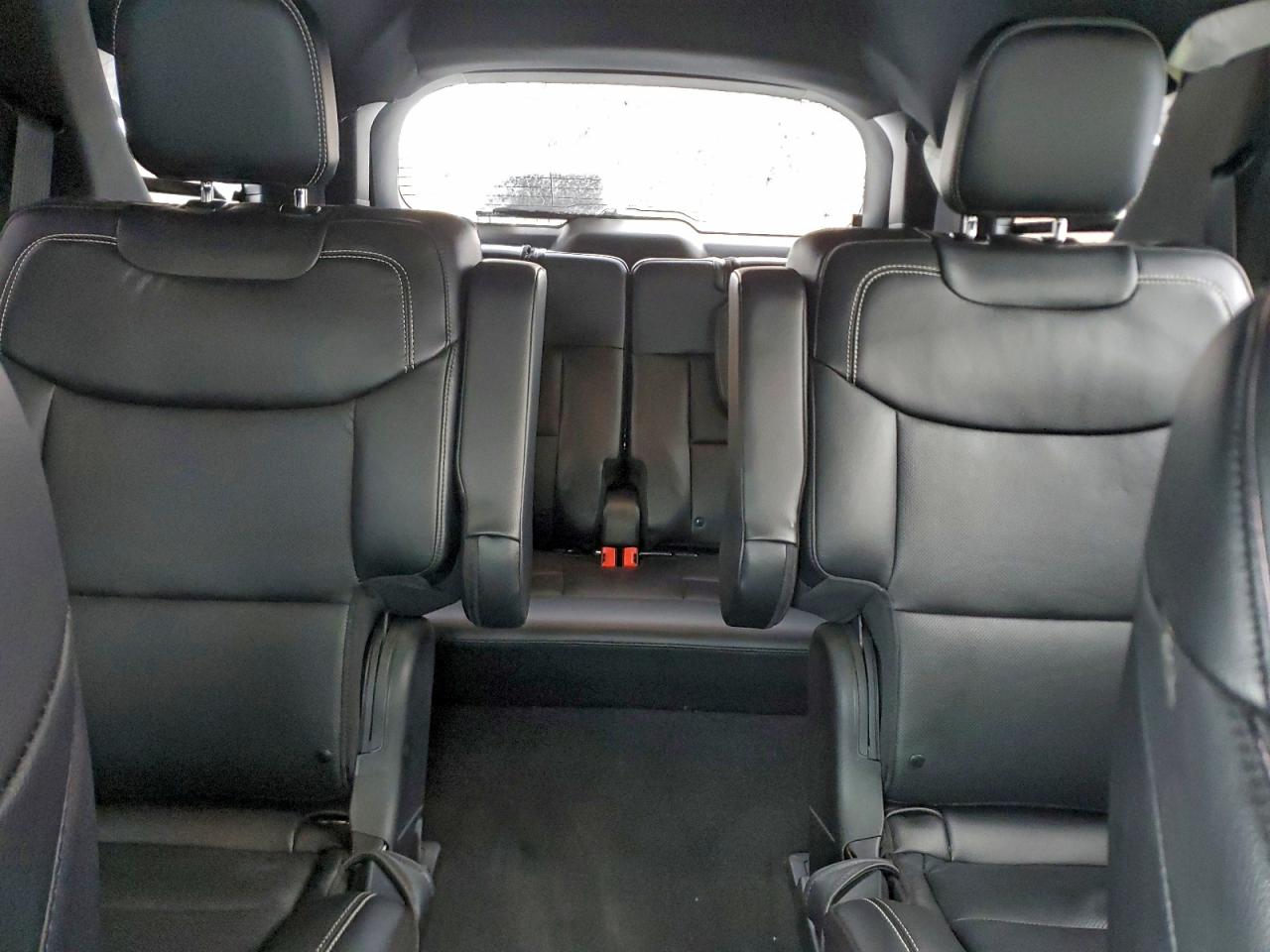2024 FORD EXPLORER ST photo 10