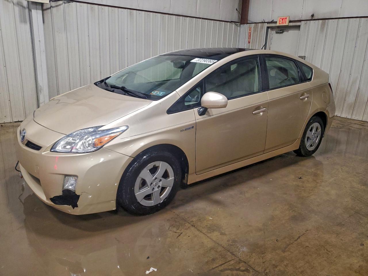 2010 TOYOTA PRIUS