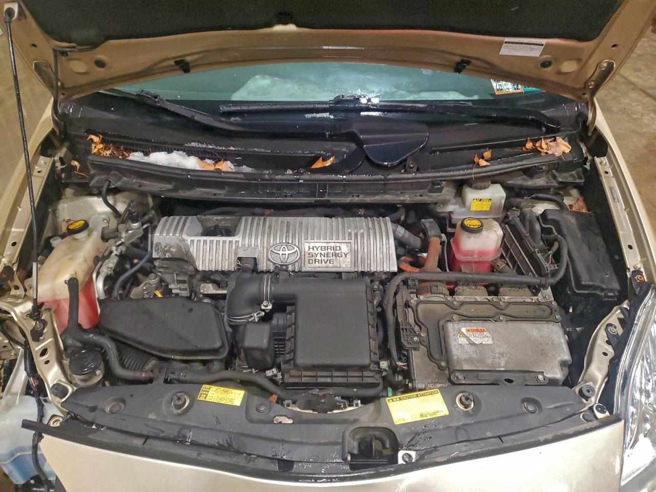 2010 TOYOTA PRIUS photo 11