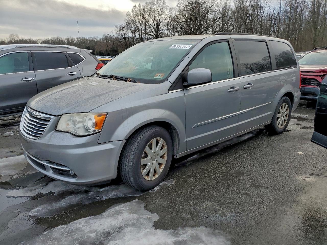 2013 CHRYSLER TOWN & COUNTRY