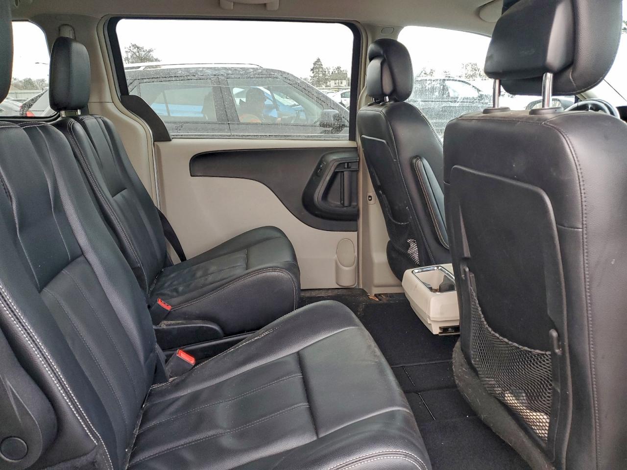 2013 CHRYSLER TOWN & COUNTRY TOURING photo 11