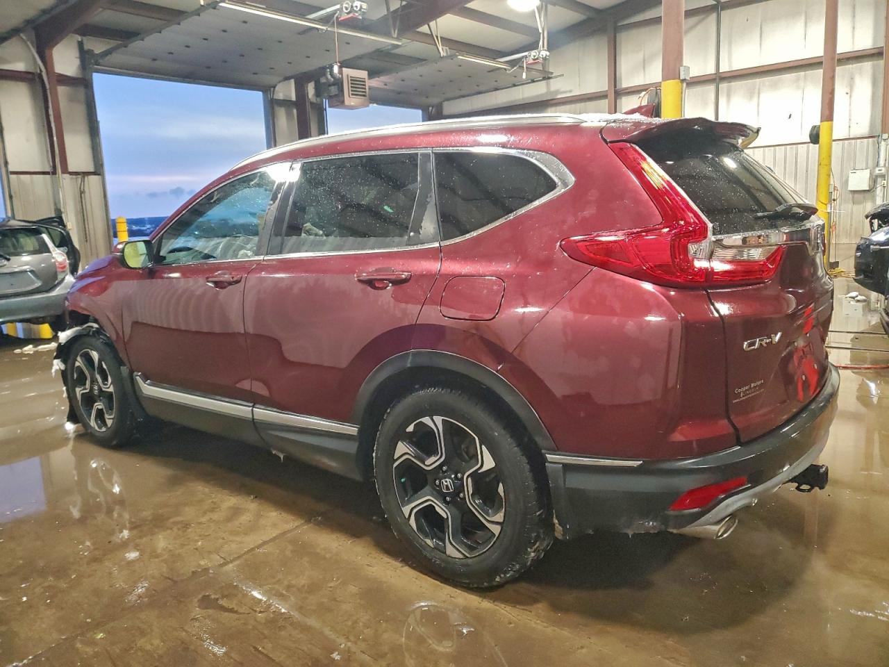2017 HONDA CR-V TOURING photo 3