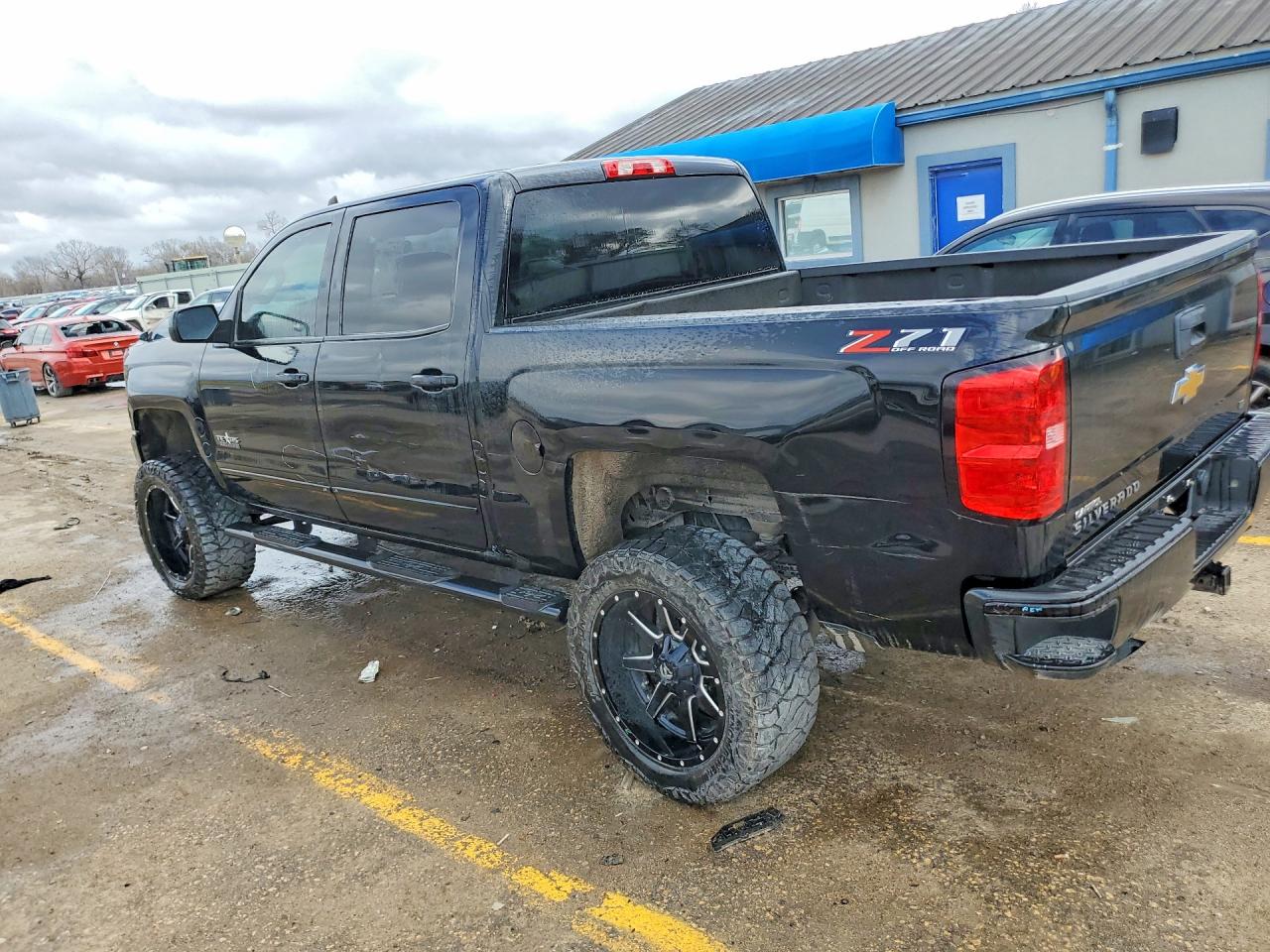 2018 CHEVROLET SILVERADO K1500 LT photo 3