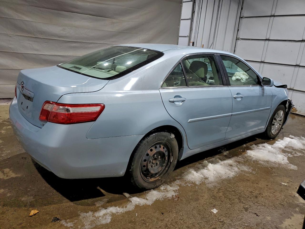 2008 TOYOTA CAMRY photo 3