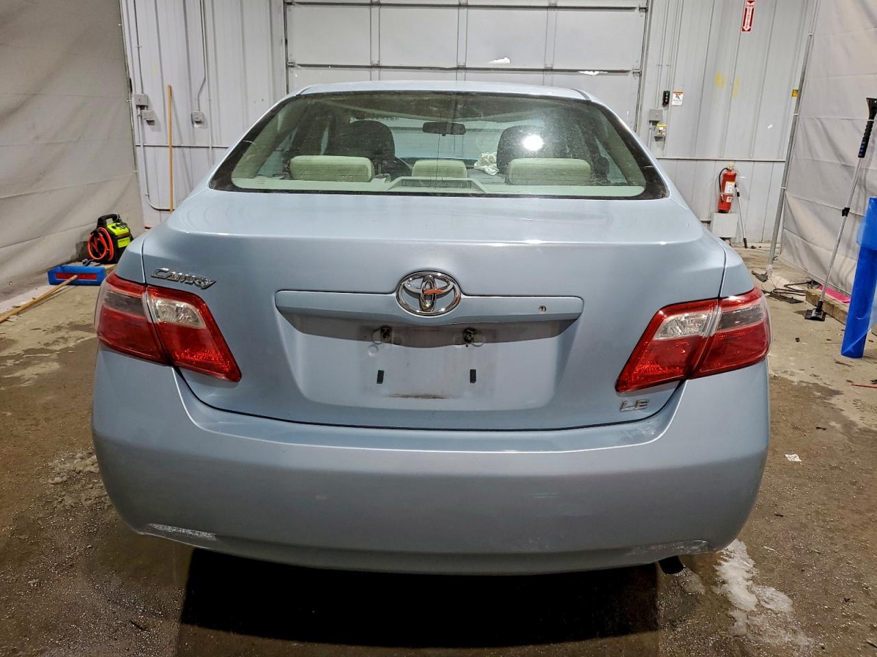 2008 TOYOTA CAMRY photo 6