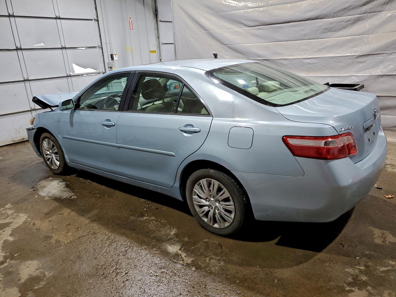 2008 TOYOTA CAMRY photo 2