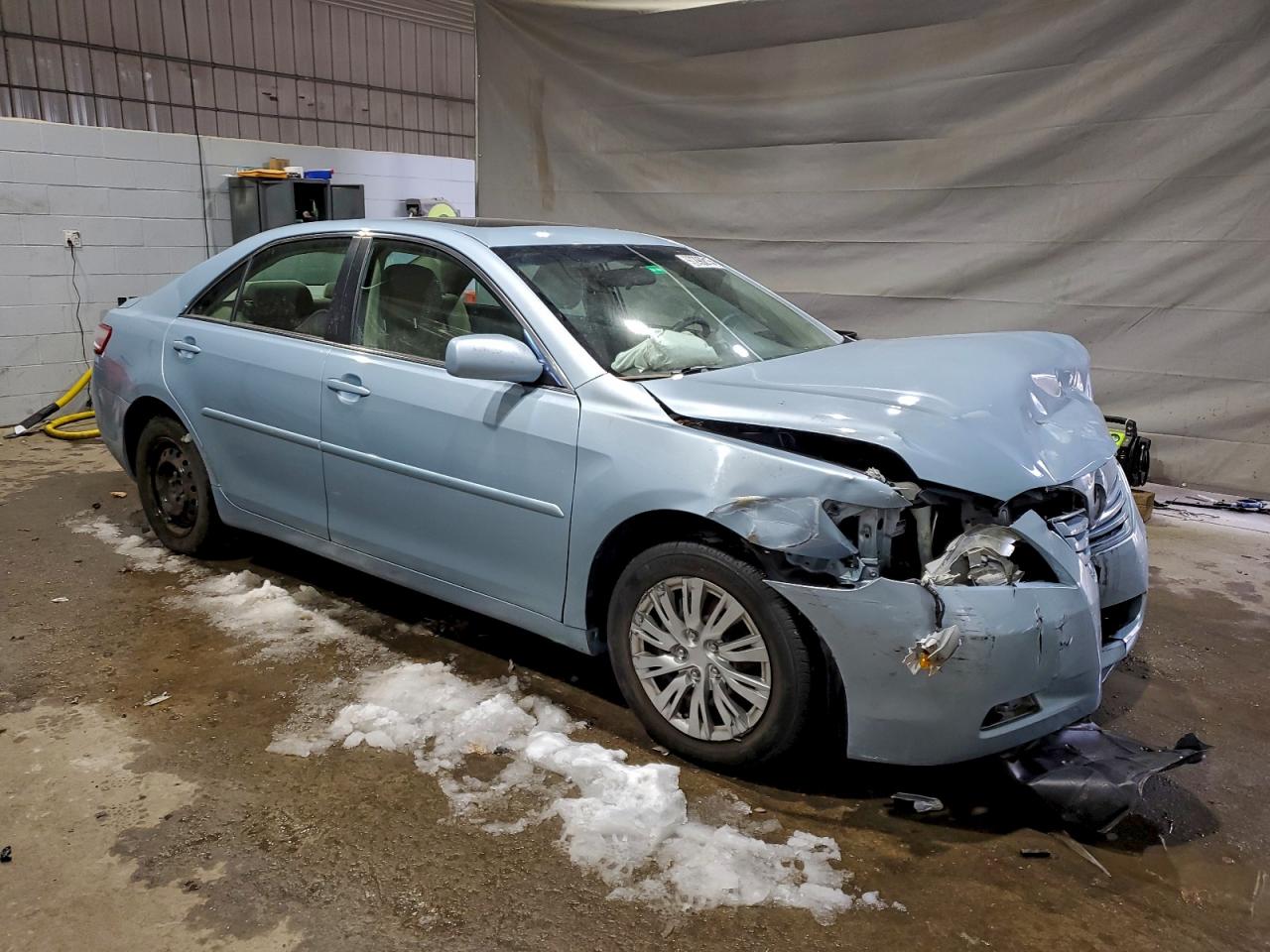 2008 TOYOTA CAMRY photo 4