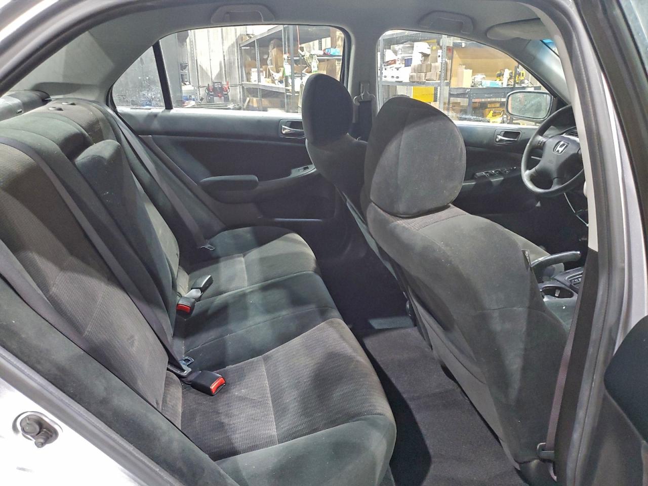 2005 HONDA ACCORD LX photo 19