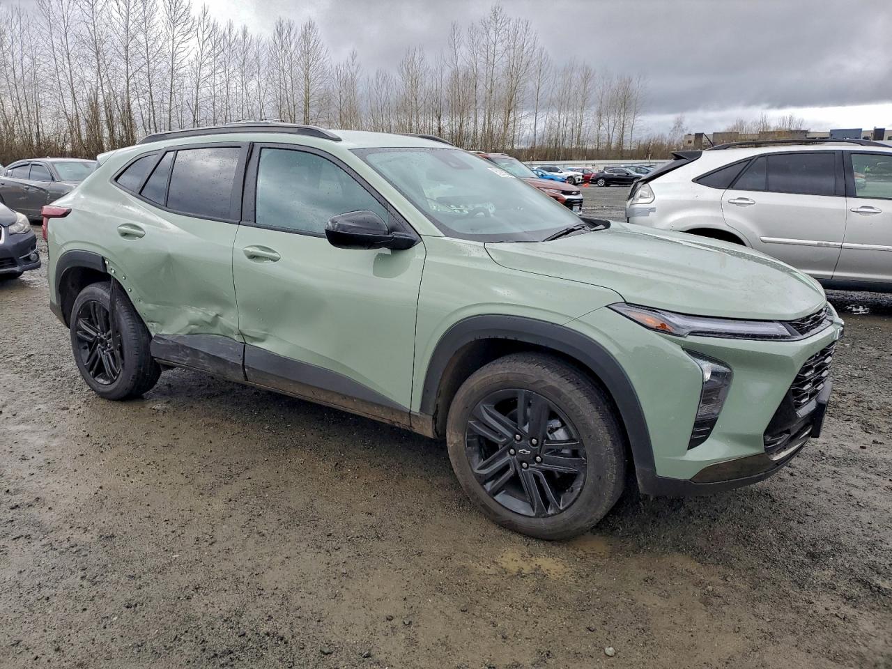 2025 CHEVROLET TRAX ACTIV photo 4