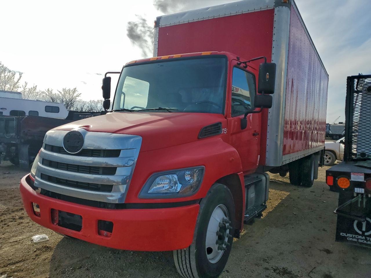2015 HINO 258/268