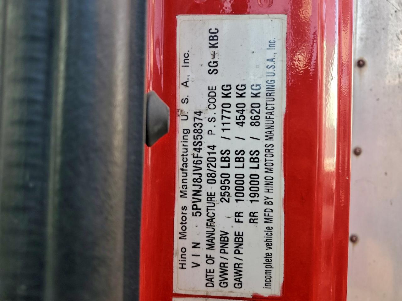2015 HINO 258/268 BOX TRUCK photo 13
