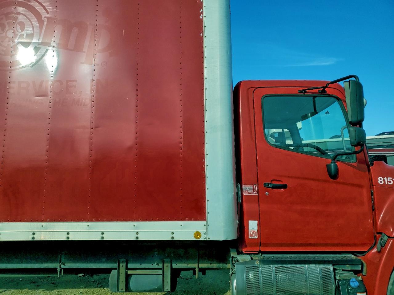 2015 HINO 258/268 BOX TRUCK photo 11