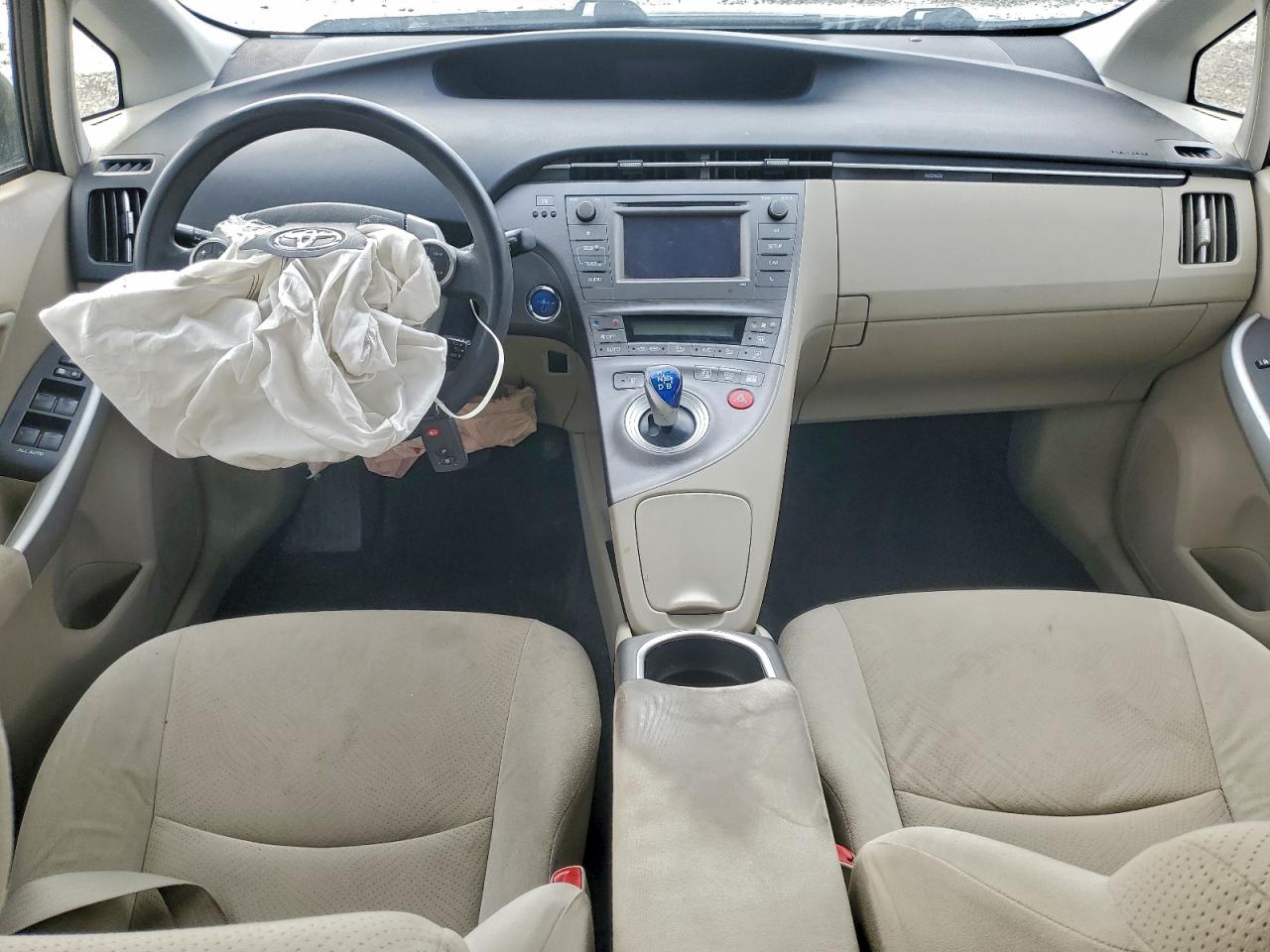 2012 TOYOTA PRIUS photo 8