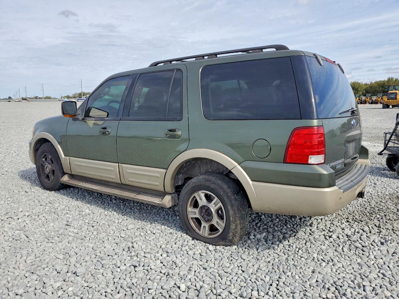 2005 FORD EXPEDITION EDDIE BAUER photo 2
