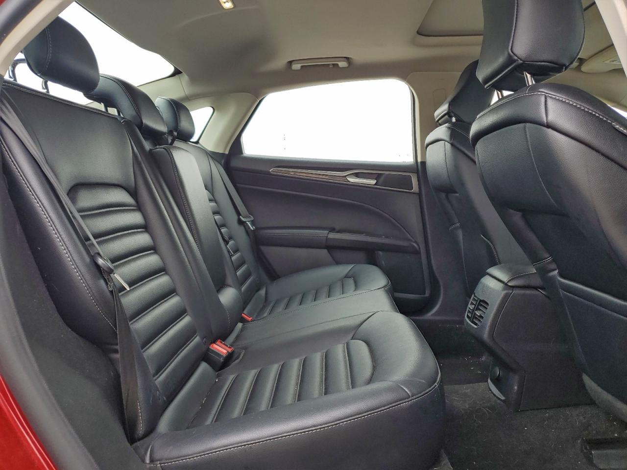 2020 FORD FUSION SEL photo 10