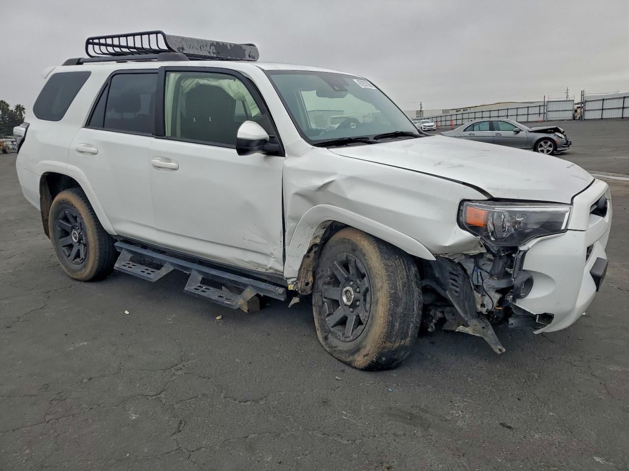 2022 TOYOTA 4RUNNER TRAIL photo 4