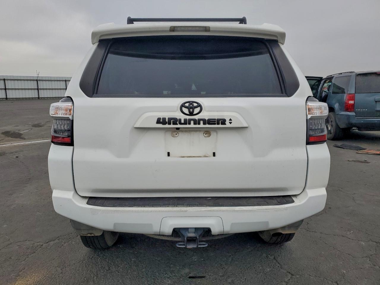 2022 TOYOTA 4RUNNER TRAIL photo 6