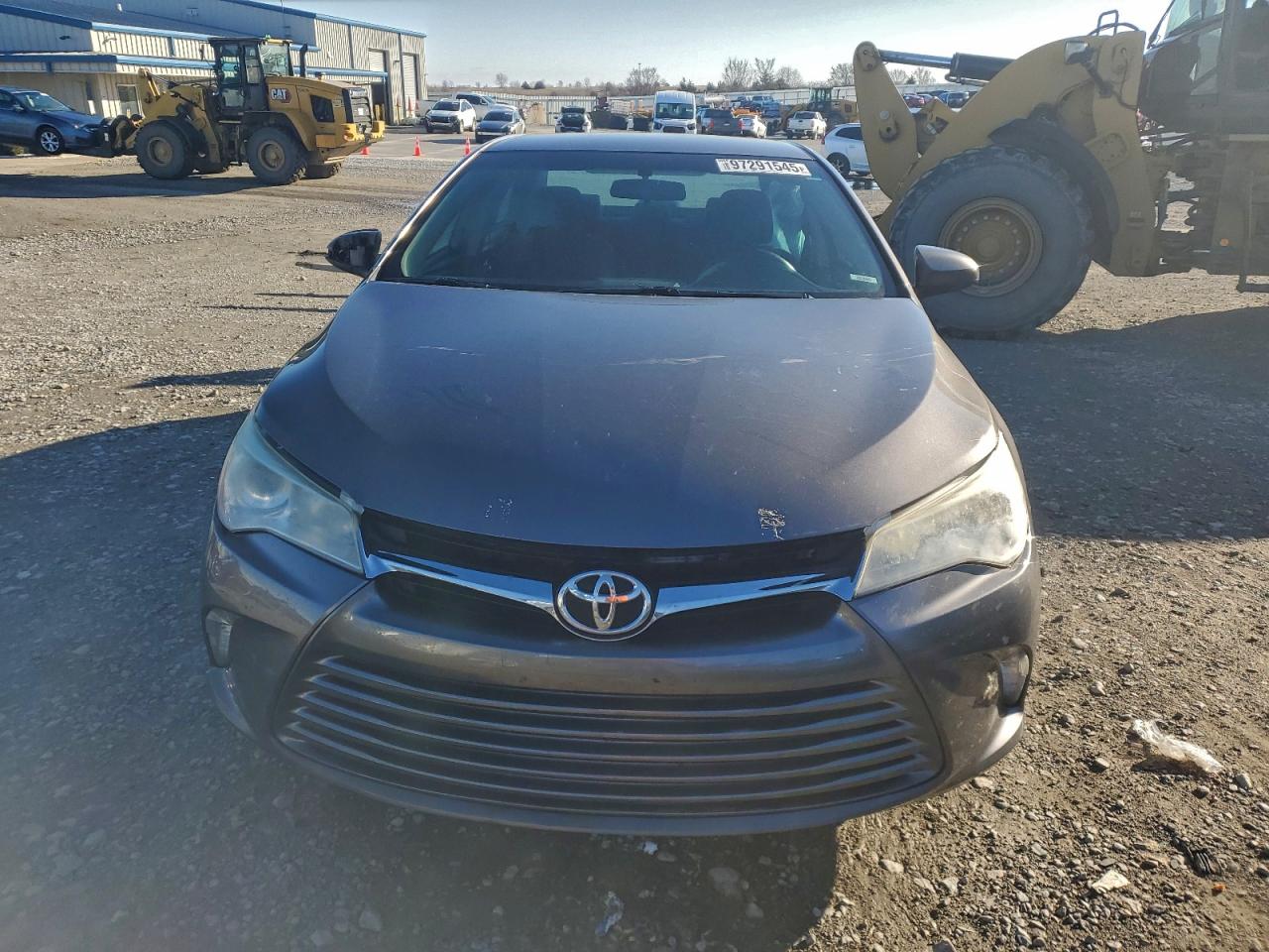 2017 TOYOTA CAMRY LE photo 5