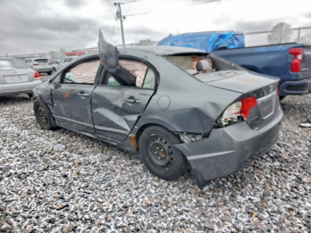 2009 HONDA CIVIC LX photo 2