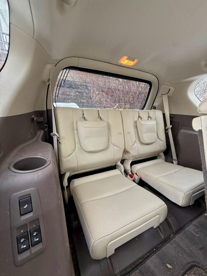 2011 LEXUS GX 460 photo 9