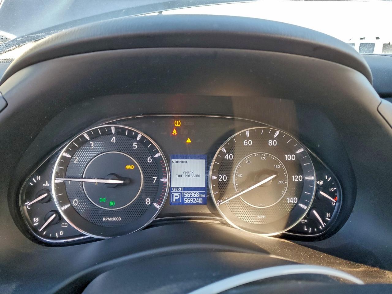 2018 NISSAN ARMADA SV photo 17